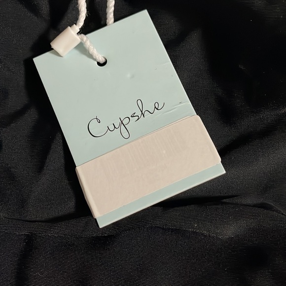 Black halter bathing suit - Picture 3 of 4